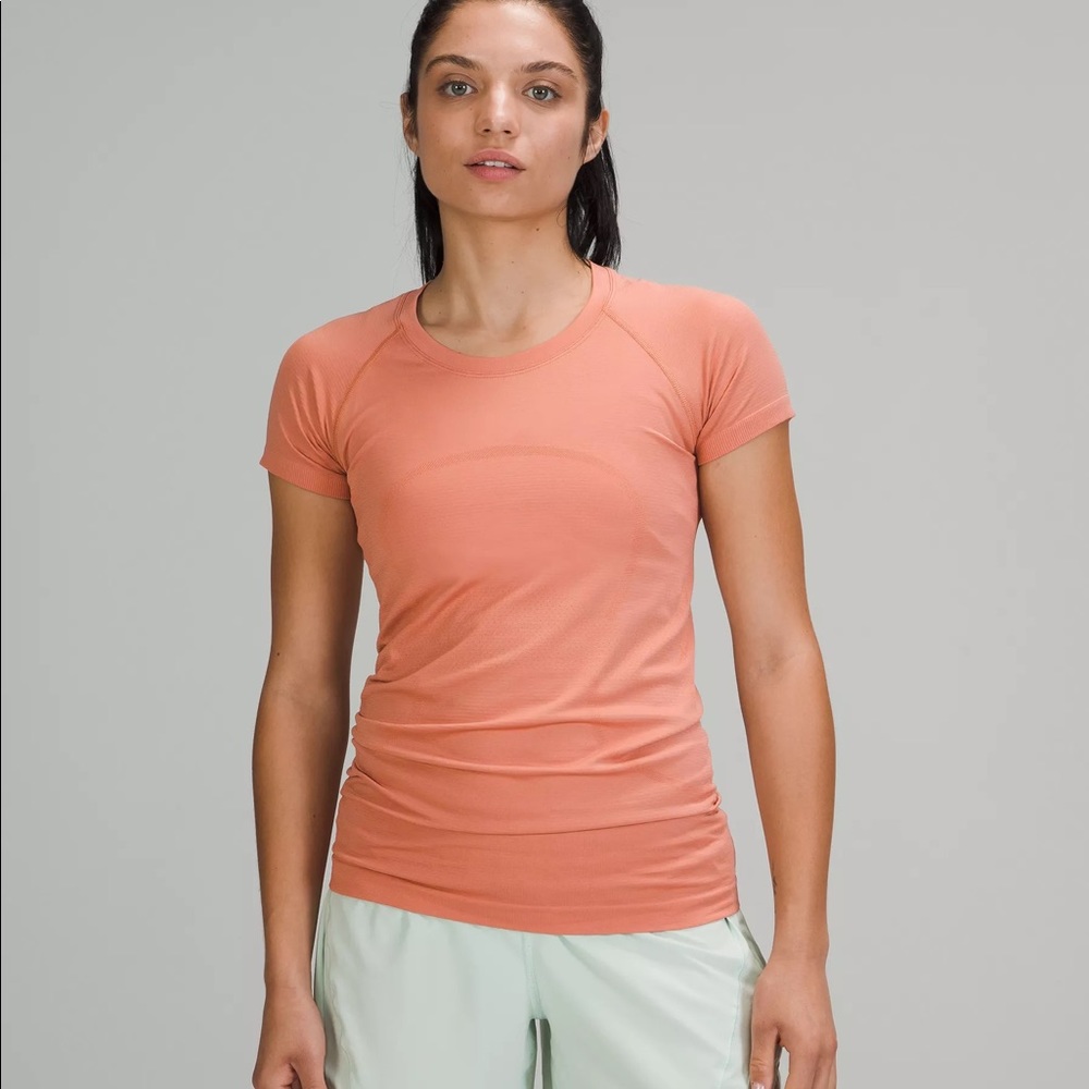 Lululemon NWT Swiftly Tech Short Sleeve Pink Savannah Size 6